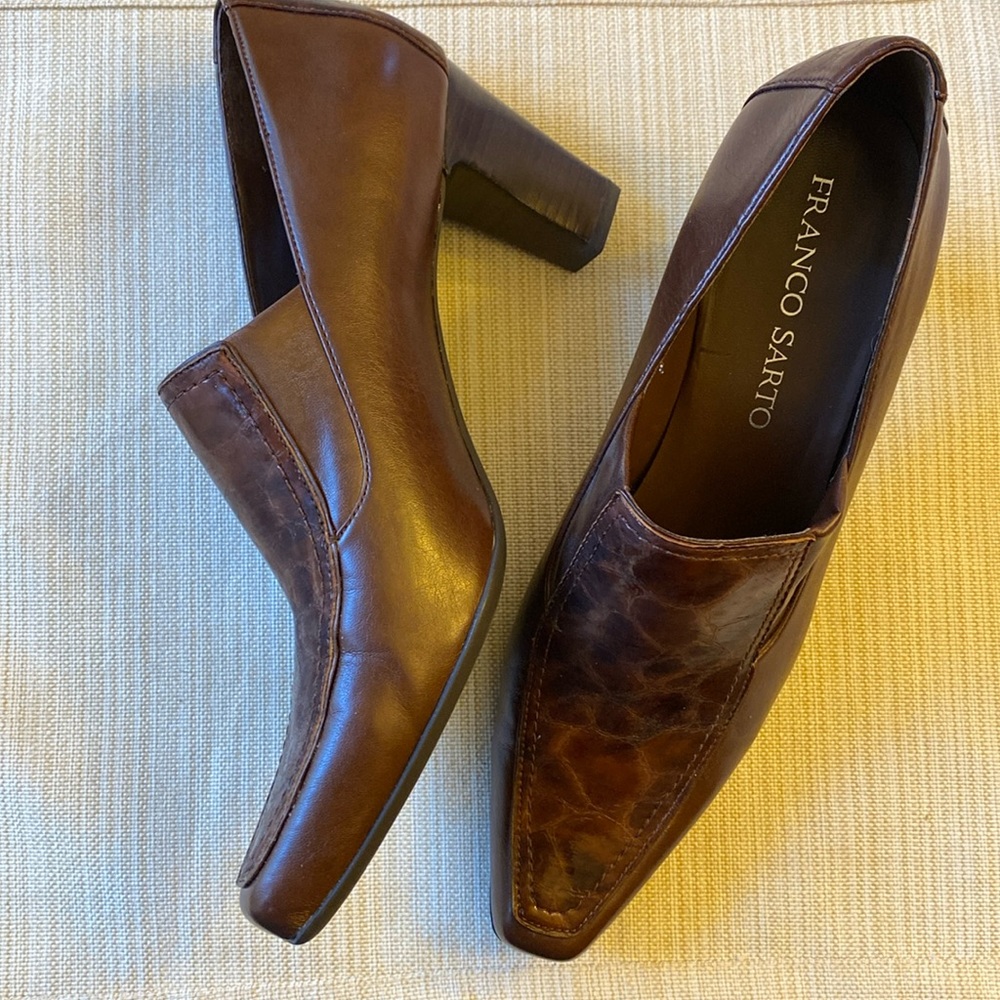 FRANCO SARTO Traffic Classic Brown Heels. Alligator print over top. Size 7 1/2